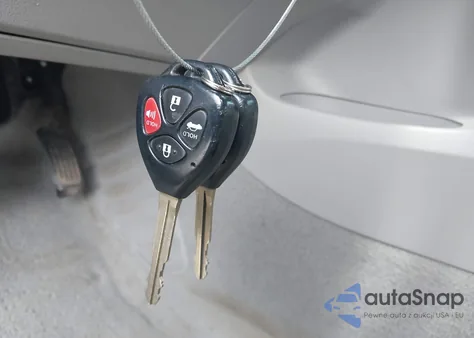 2011 Toyota Camry Le from USA, damaged, VIN 4T1BF3EK8BU637549